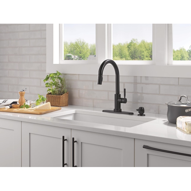 Trask Champagne Bronze Single Handle Deck-Mount Touchless Pull-Down Kitchen Faucet With Sprayer ( Deck Plate Included ) (Soap Dispenser Included)